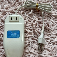 海外旅行用変圧器トラベルコンバーター 38W SK-30T