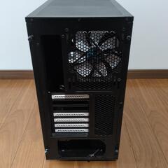 　PCケース Define R5 FD-CA-DEF-R5-BKの画像