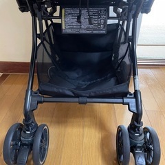 ベビーカー　コンビ　スゴカルαの画像