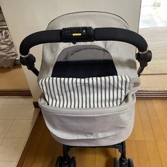 ベビーカー　コンビ　スゴカルαの画像