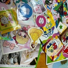 大量　シールやステッカー　300枚以上の画像