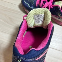 【美品】asicsアシックスランニングシューズ/レディース/23.0～23.5の画像