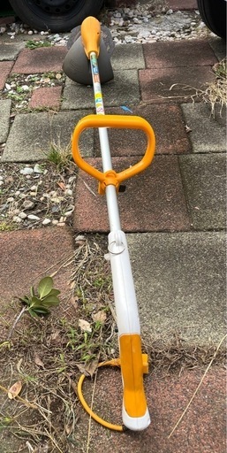 新品で15000円位？草刈り機❤️RYOBI☆リョービ❤️   