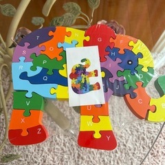 パズル　知育玩具　ゾウさん　木製 20×25センチ