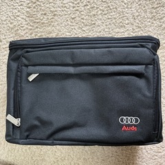 Audi クアトロステッカーのセット、小物おまけ付きの画像