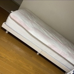 シングルベッド