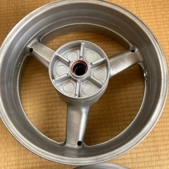 ヤマハYZF-R1ホイールセットの画像