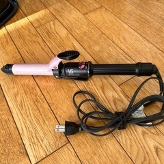 美品コテ　ヴィダルサルーン　クルクルドライヤー