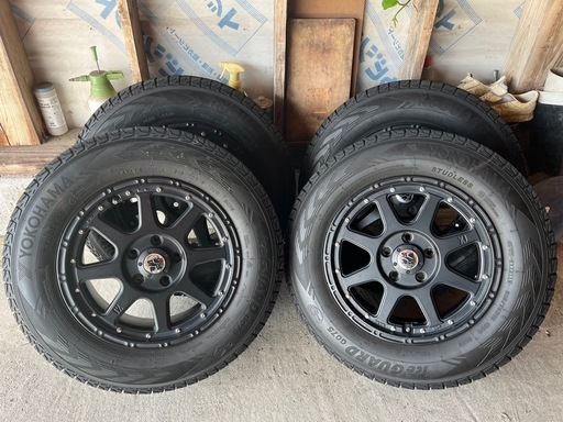 215/70/16 スタッドレス ホイールセット