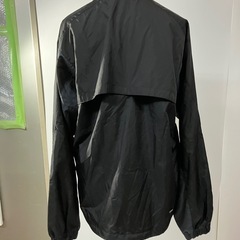 O2410-575 ASICS サーモアップジャケット ブラック/ゴールド サイズ表記なしの画像