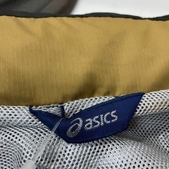 O2410-575 ASICS サーモアップジャケット ブラック/ゴールド サイズ表記なしの画像