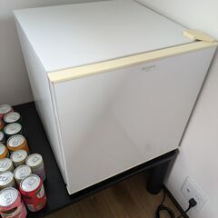 小さな冷蔵庫