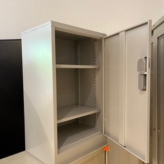 コクヨウ保管庫鍵なしの画像