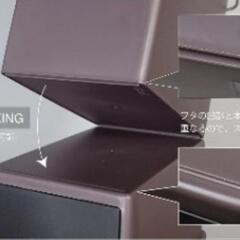 重ねられる　ゴミ箱の画像