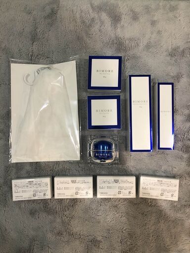 【美品/送料込】アクアドエア（ニードルレスインジェクター）＋専用溶剤100本＋ビモアスキンケアセット
