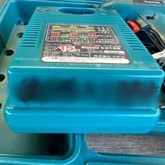 【GO-283】マキタ makita 電池インパクトドライバー 6903VDの画像