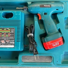 【GO-283】マキタ makita 電池インパクトドライバー ...
