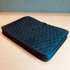 REALFLEET PCキャリングケース（ブラック）幅43×高さ30×奥行5cmの画像