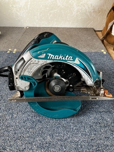 マキタ丸ノコ　丸鋸100v