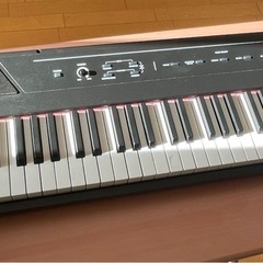 電子ピアノ
