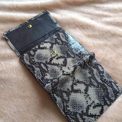 ジバンシーの財布の画像
