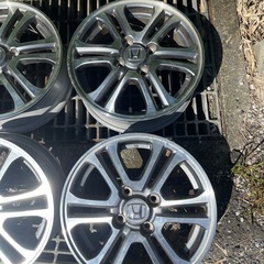 アルミホイールの画像