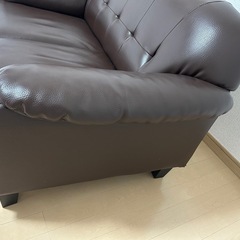 ニトリ1.5人フェイクレザーソファーの画像