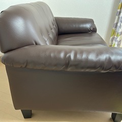 ニトリ1.5人フェイクレザーソファーの画像
