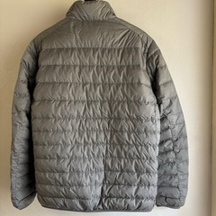 【終了】ユニクロ　ダウンコート　ライト　グレー　Ｌサイズの画像