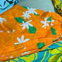 ハワイアンドレスの画像