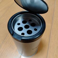 プッシュライター補助具＋灰皿の画像