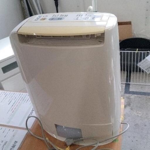1022-245 Panasonic　乾燥機