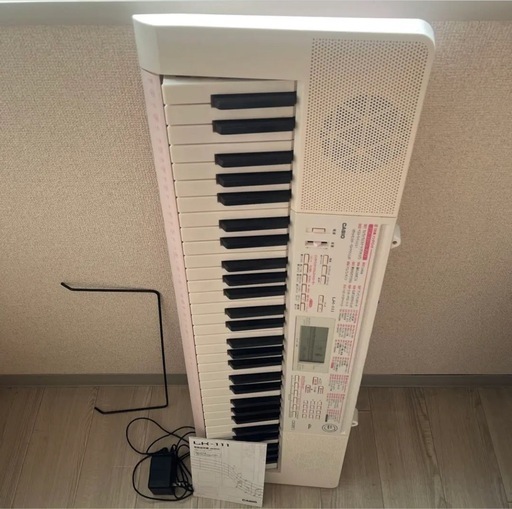 【中古】CASIO LK-111 電子キーボード 61鍵