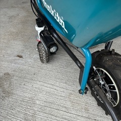 マキタ　充電式三輪ネコ車の画像