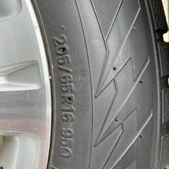 アルファード純正　スタッドレス　205/65R16の画像