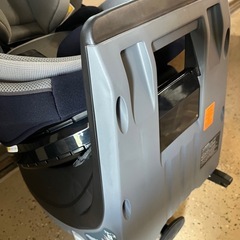 【極美品】チャイルドシート　コンビ クルムーヴ アドバンス ISOFIX EG JP-590 combi 回転式 ISOFIX対応の画像