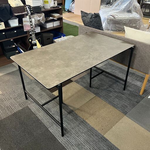 【モデルルーム展示品】W1400 moda en casa(モーダエンカーサ) PIPA table ceramic ダイニングテーブル セラミックグレー【※傷有り】【JX1022-01】