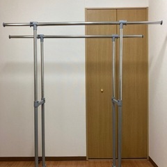 【受け渡し先決まりました】高さ伸縮 ダブルハンガーラック キャスター付きの画像