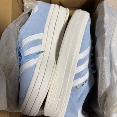 adidas Gazelle 水色 スニーカー 新品・未使用の画像