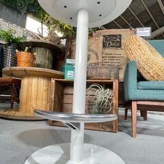 ①★Steelcase スチールケース★ Coalesse コアレス ハイスツール ENEA CAFE STOOL POLY ホワイト カウンター の画像
