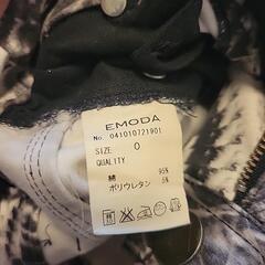 EMODA　スキニーパンツの画像