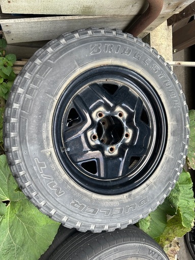 185/85 16 ブロックタイヤ&ジムニー純正ホイール付4本