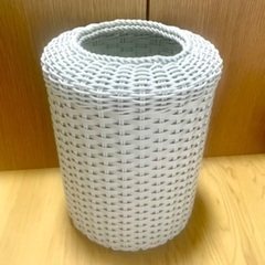 洗えるラタン調ゴミ箱 ＜径約22.5cm＞