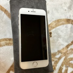 iPhone8  SIMフリー  White✩.*˚ 64G 