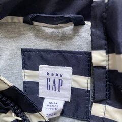 【早い者勝ち】GAP アウタージャンパーウィンドブレーカーの画像