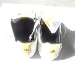 サッカーシューズ（２）（PUNTERO）の画像