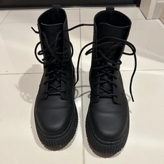 PUMA ［プーマ] ディナーラ ブーツ【値下げ！】