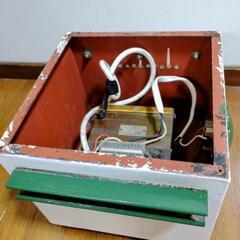 1KVA トランス　変圧器