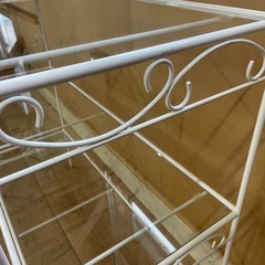 102200 ガラス棚の画像