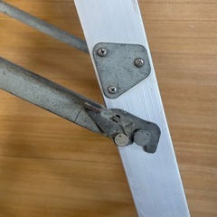 【アルミ脚立①】三脚  梯子 脚立  約173cm  6尺 造園 植木 仕事 大判 剪定の画像